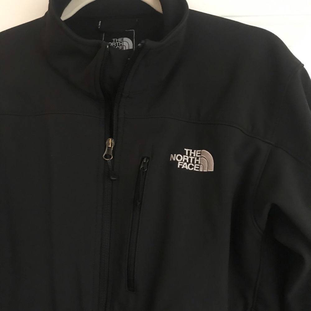 Men’s NorthFace black waterproof jacket